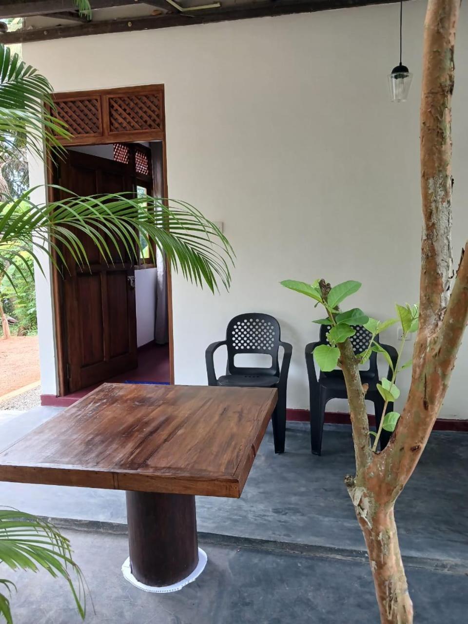Bed and Breakfast Ima House Dikwella Exterior foto